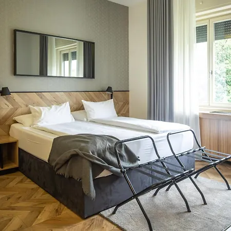 Urban Boutique Hotel Center Ljubljana Exterior photo